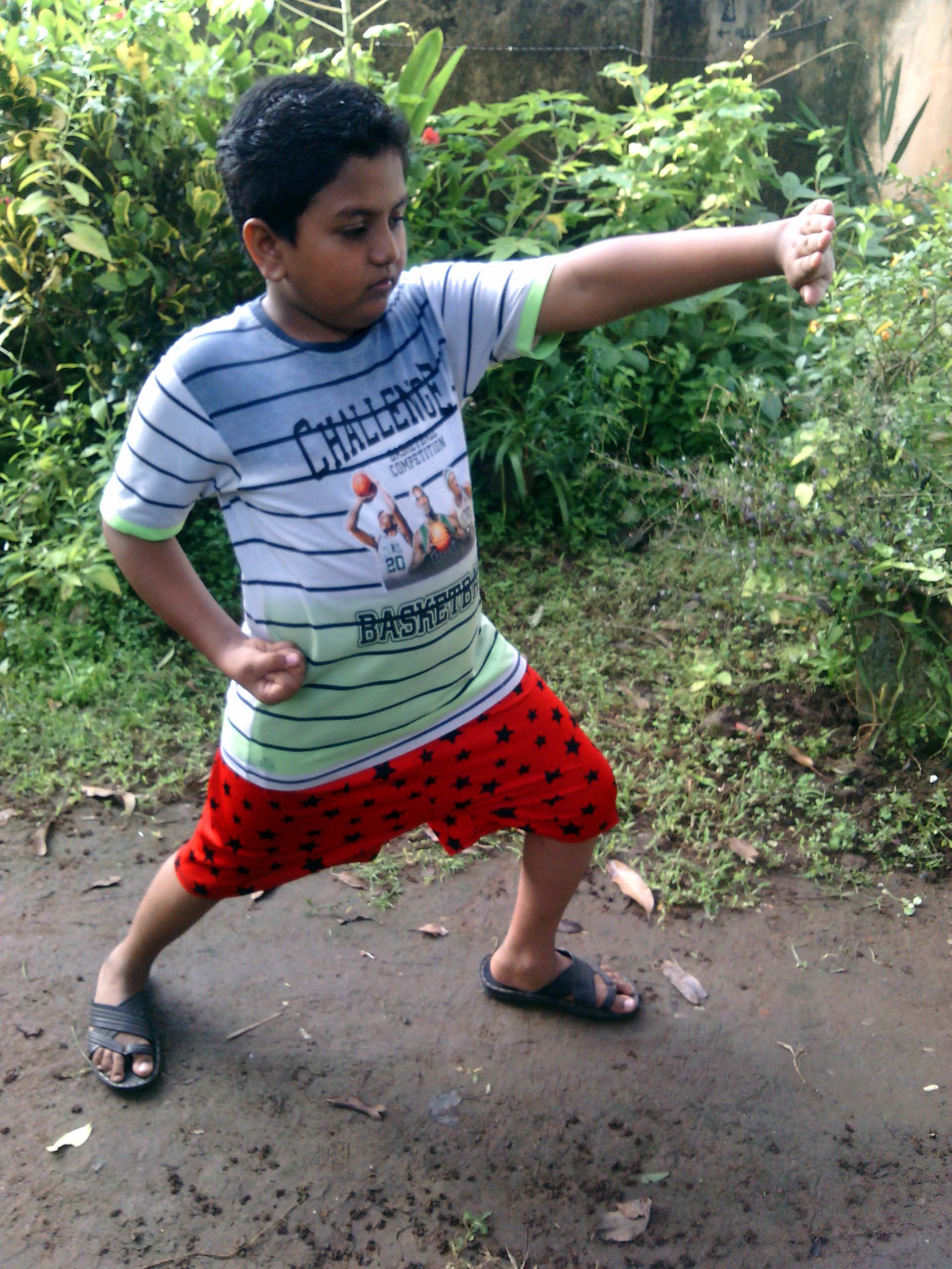 kalaripayat practicing kids